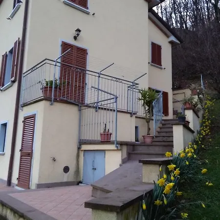 Dom wakacyjny Monti Mare